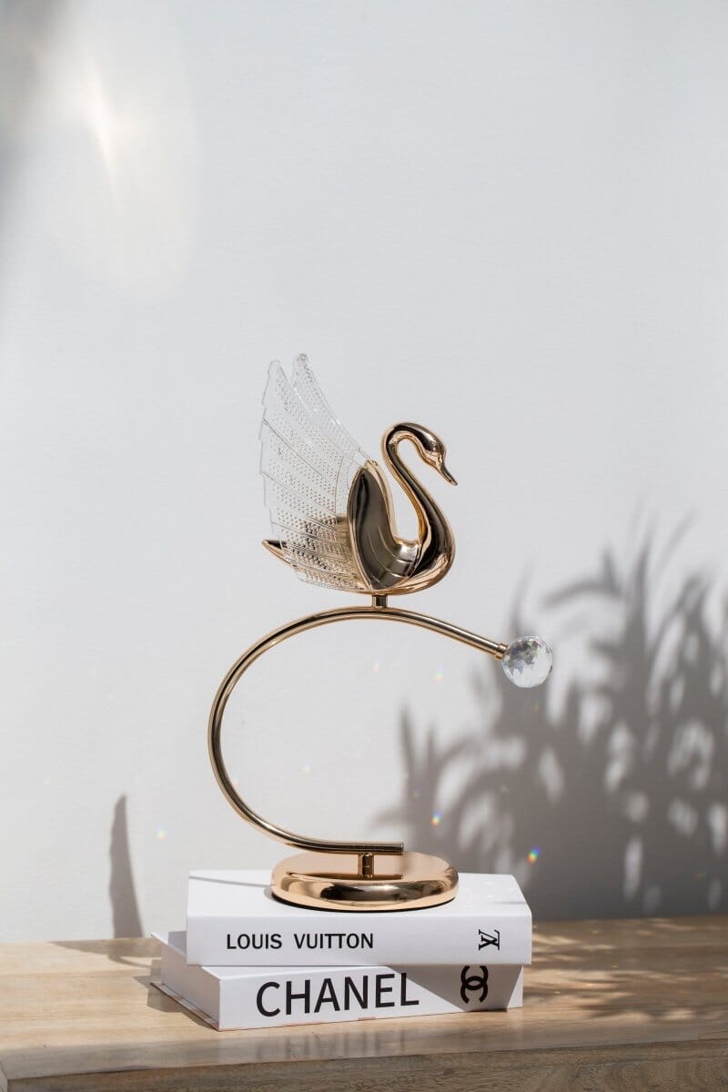 Nordic Golden Swan Table Lamp