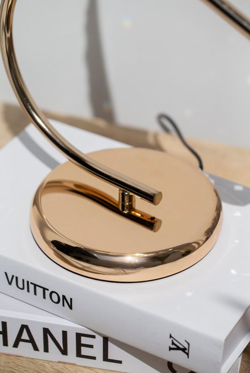 Nordic Golden Swan Table Lamp