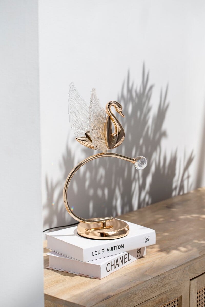 Nordic Golden Swan Table Lamp