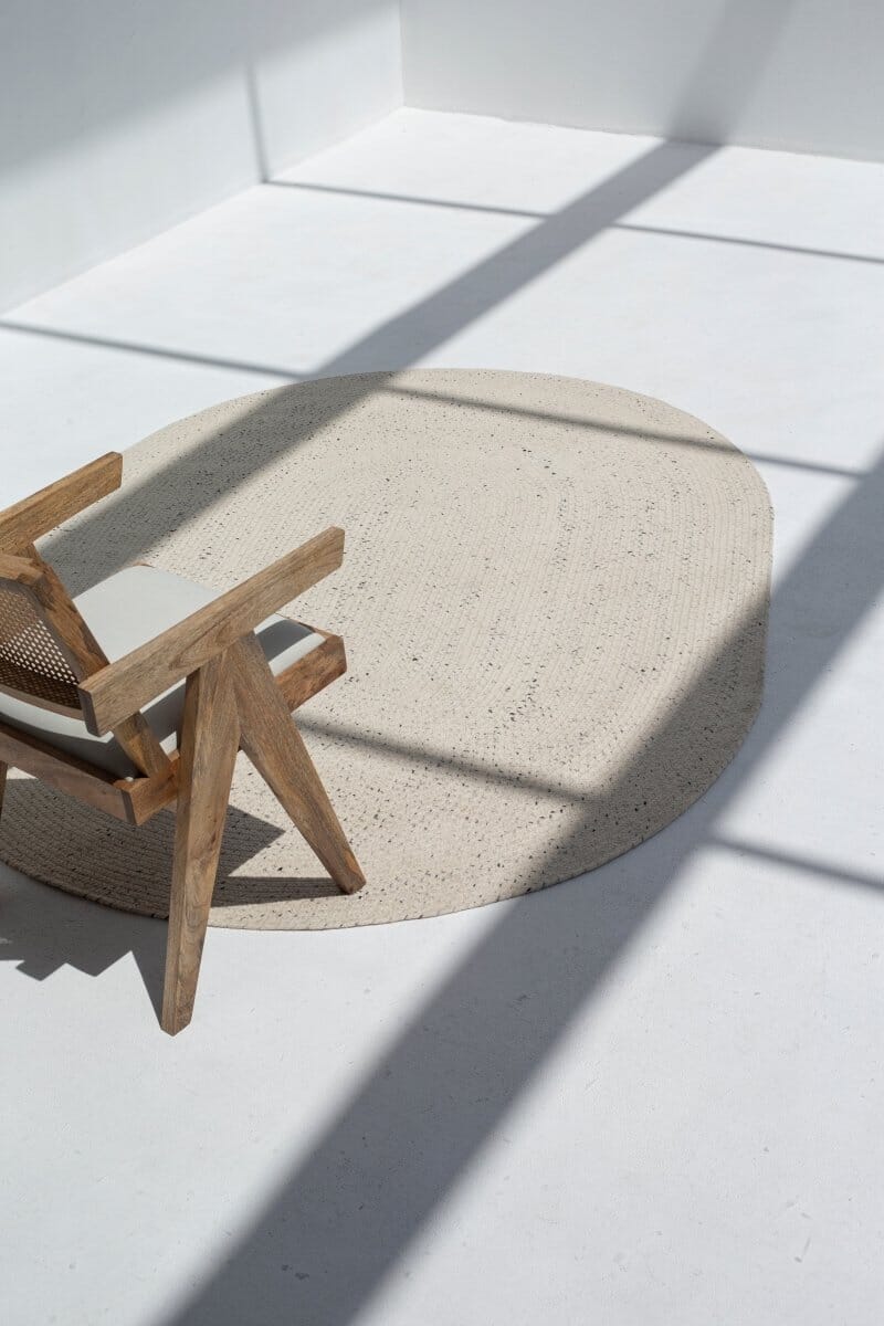 Monochrome Braid - Oval Jute Rug (2 Sizes) Braided -- Braided Rug