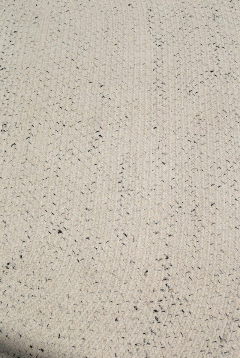 Monochrome Braid - Oval Jute Rug (2 Sizes) Braided -- Braided Rug