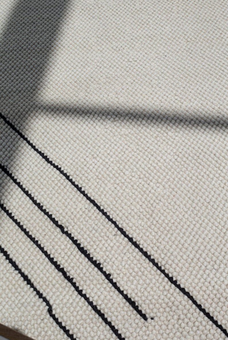 Monochrome Melody - Woven Rug (200x300 CM) WOVEN RUG