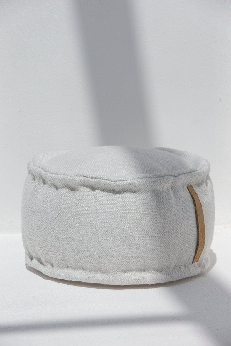 Pure Zen Round Pouf (50x50x30 CM)
