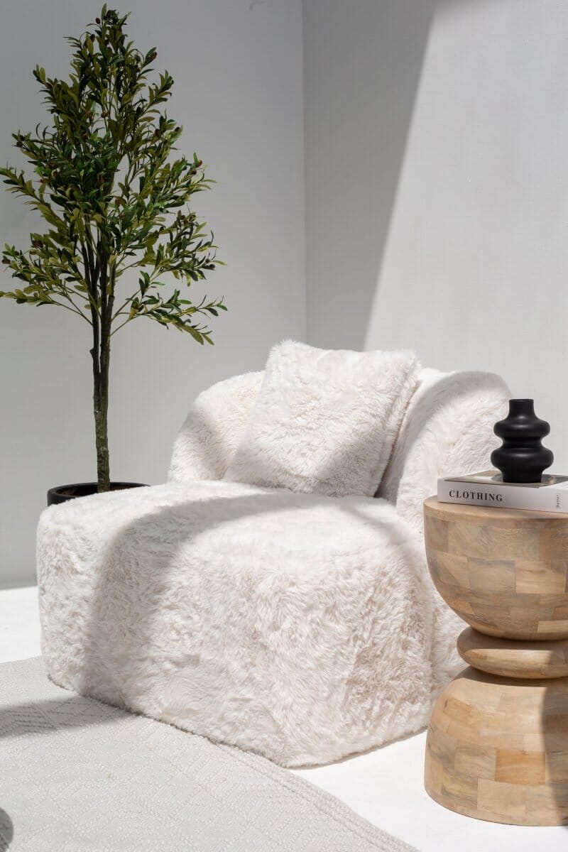 Fleur Off-White Fur Lounge Sofa Chair