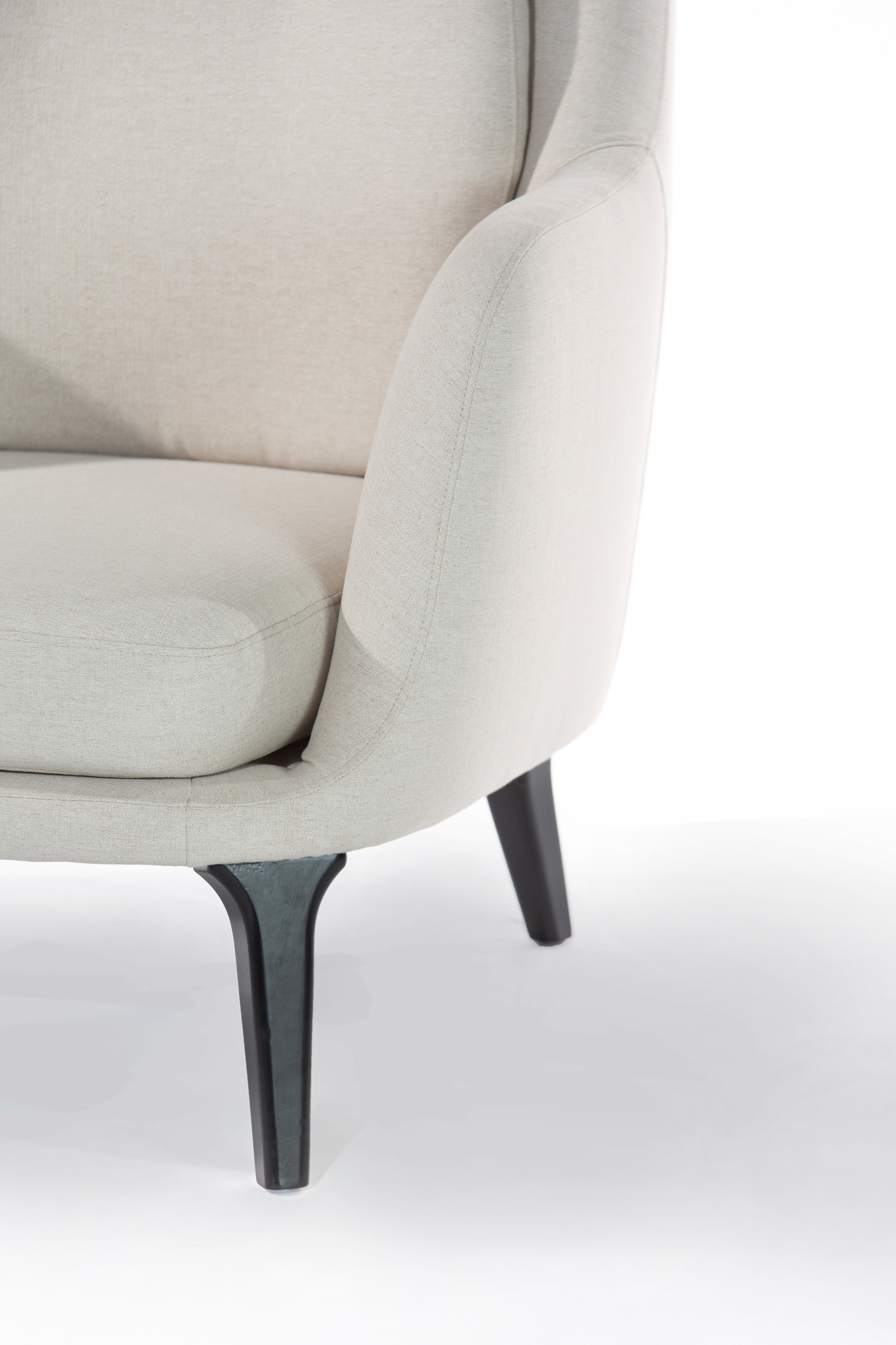 Kaelith Lounge Chair