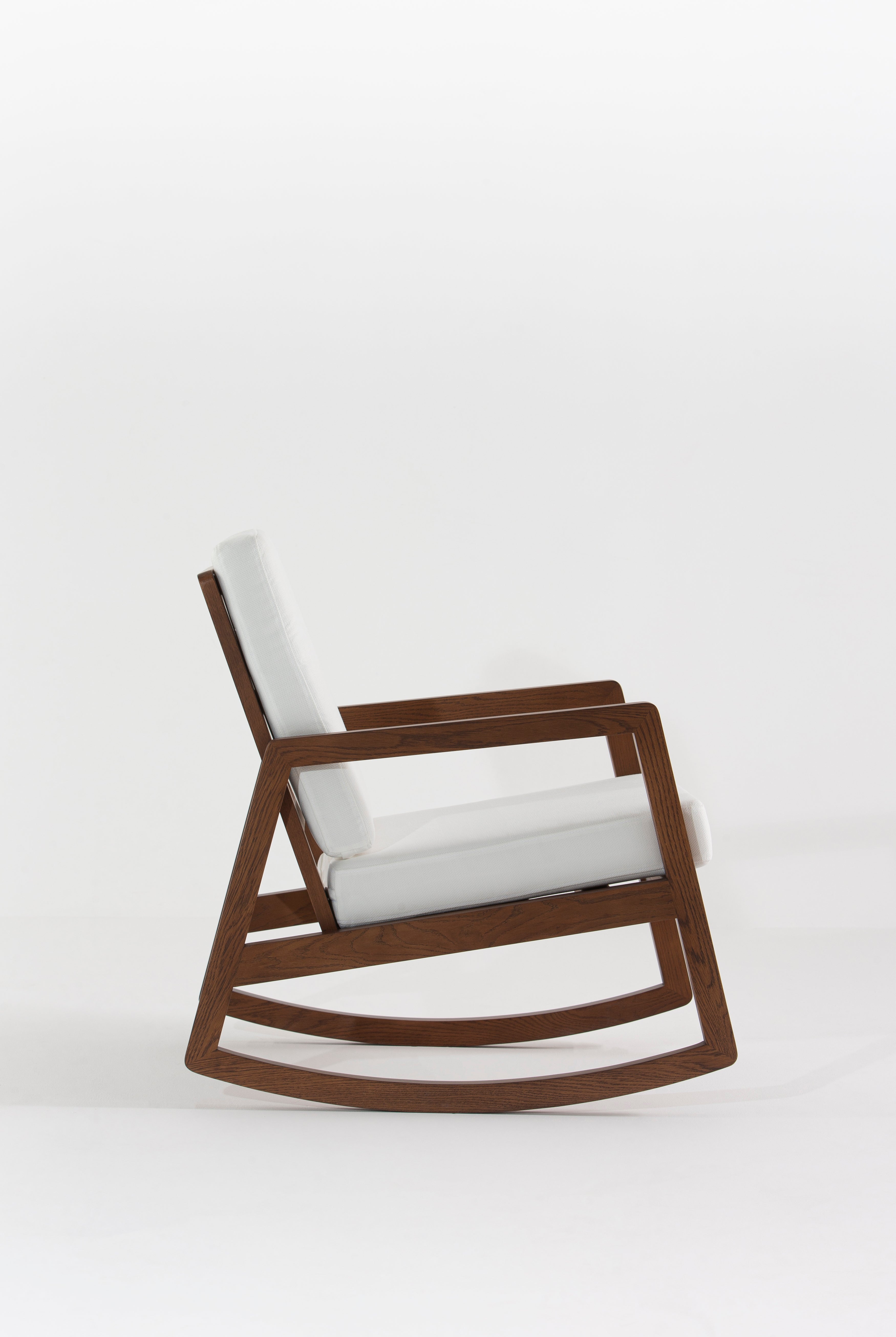 Leio Rocking Chair
