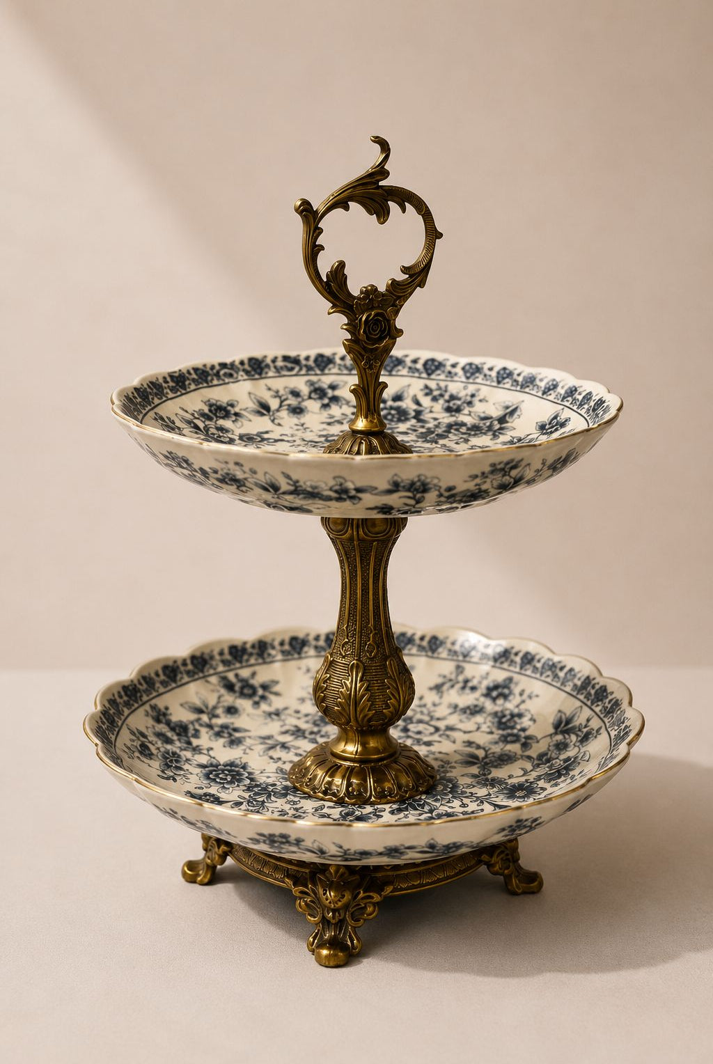 Neroux Cream Blue Floral 2 Tier Stand