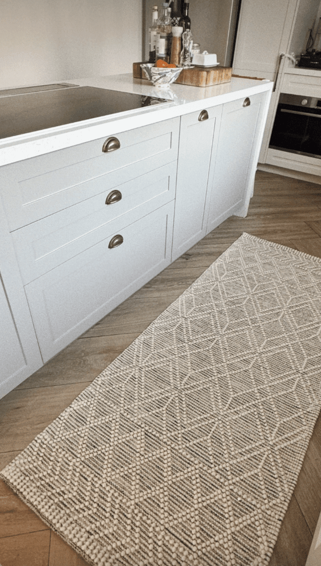 Diamond Radiance - Natural White Woven Diamond Patterned Rug (5 Sizes) WOVEN RUG 80x200 CM (Hallway Rug)
