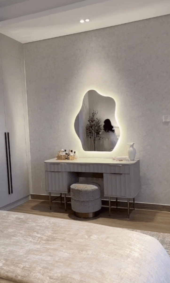 Skylar Irregular Cloud Shape Wall Mirror with Backlit LED (2 Sizes) Mirrors AME