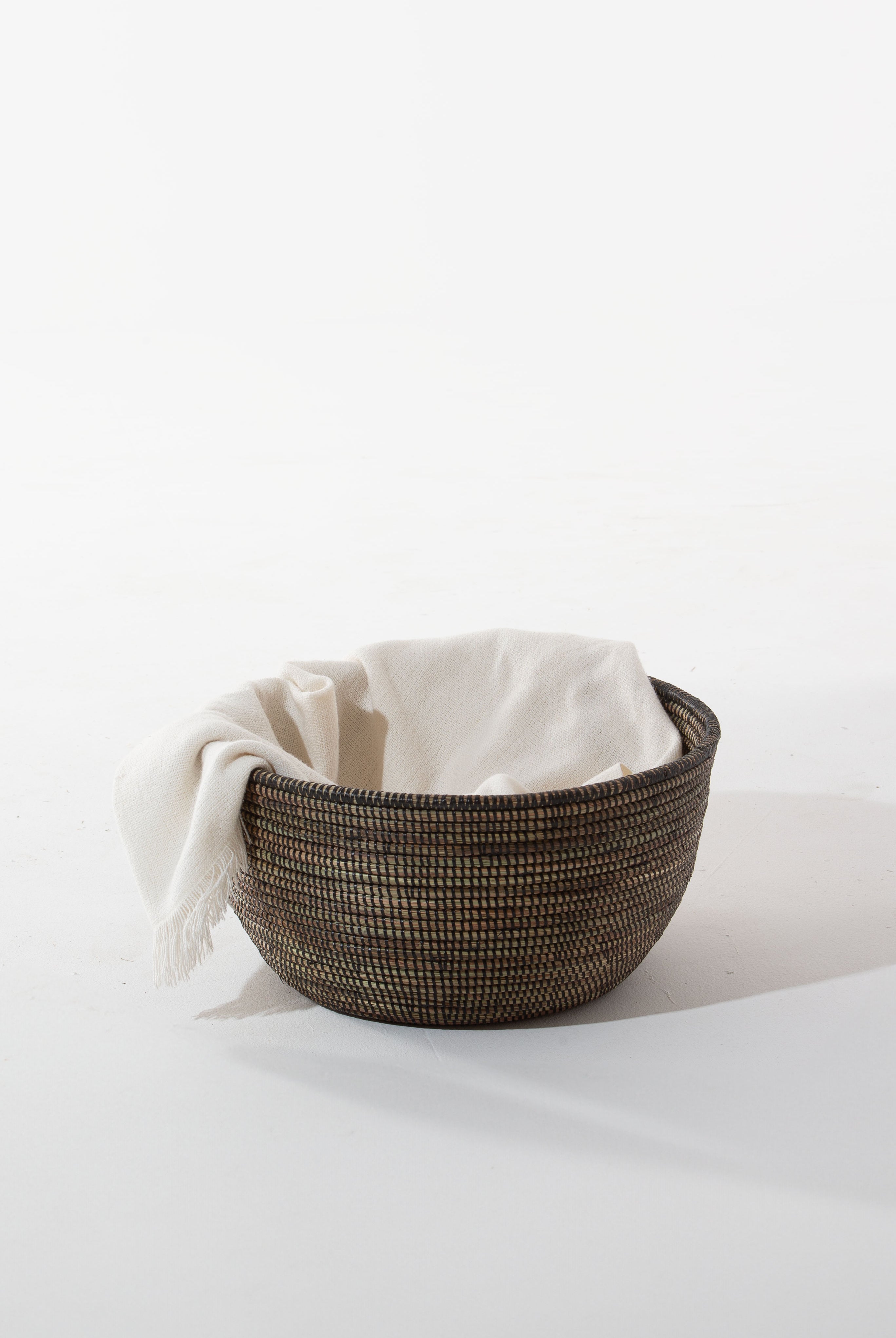 Quilla Handmade Black Pet Basket