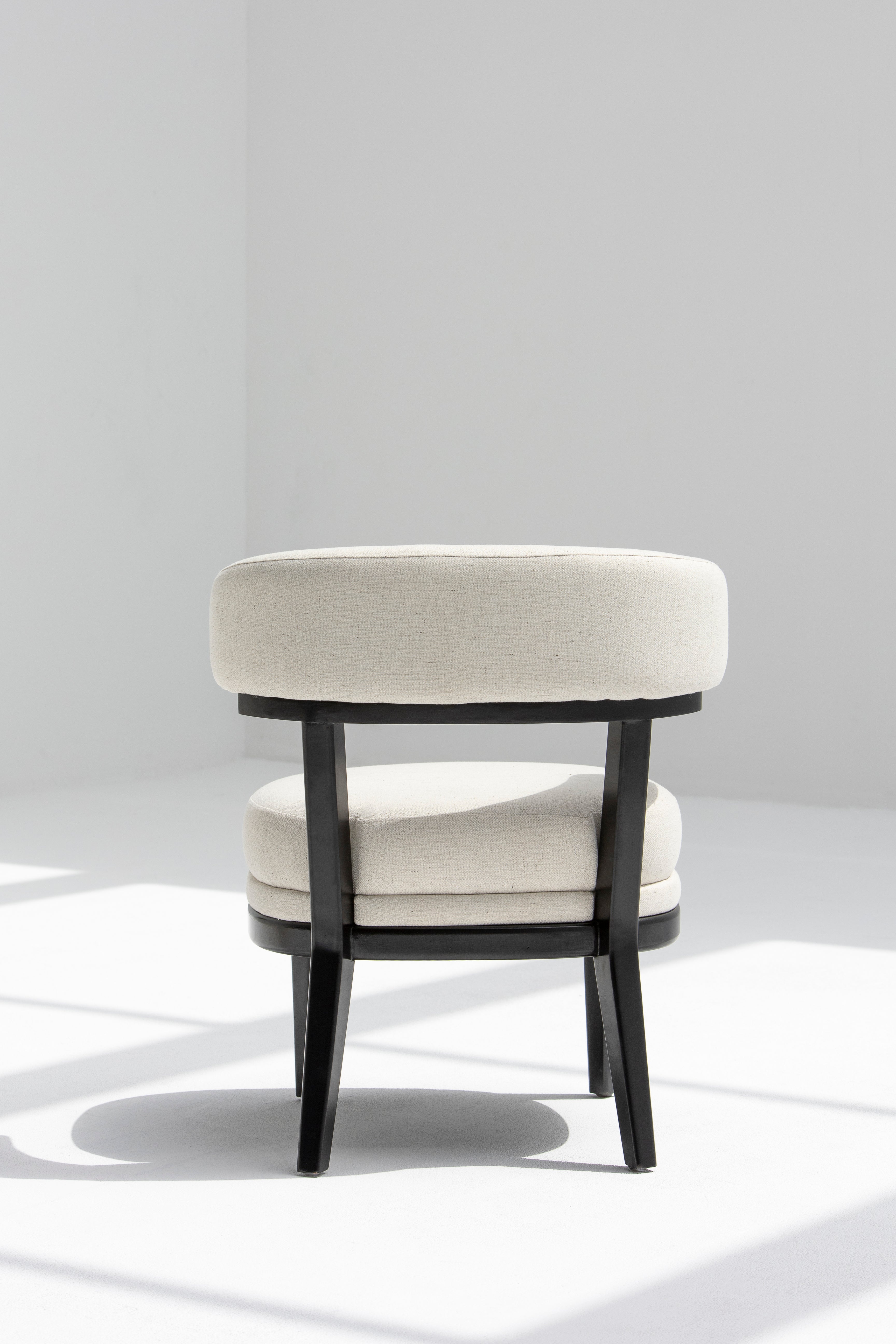 Valencia Lounge Chair