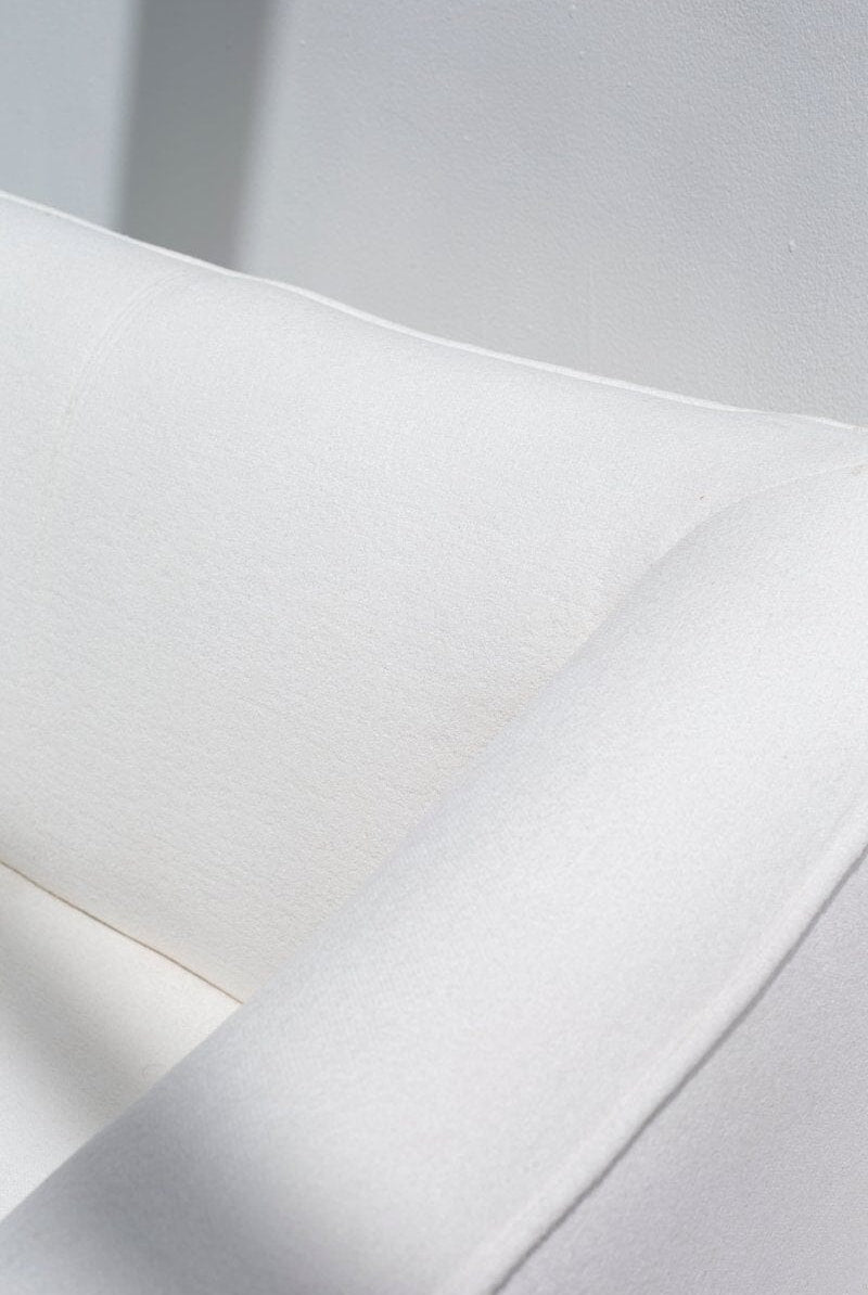 Zayla Lounge Chair With High Arms