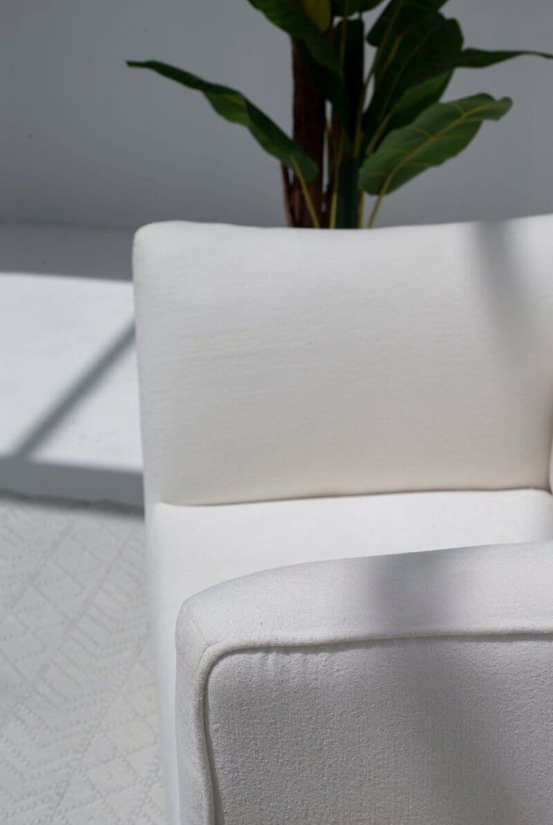 Zayla Lounge Chair With High Arms