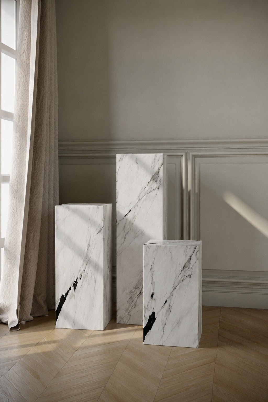Zelda Viola White Marble Plinth