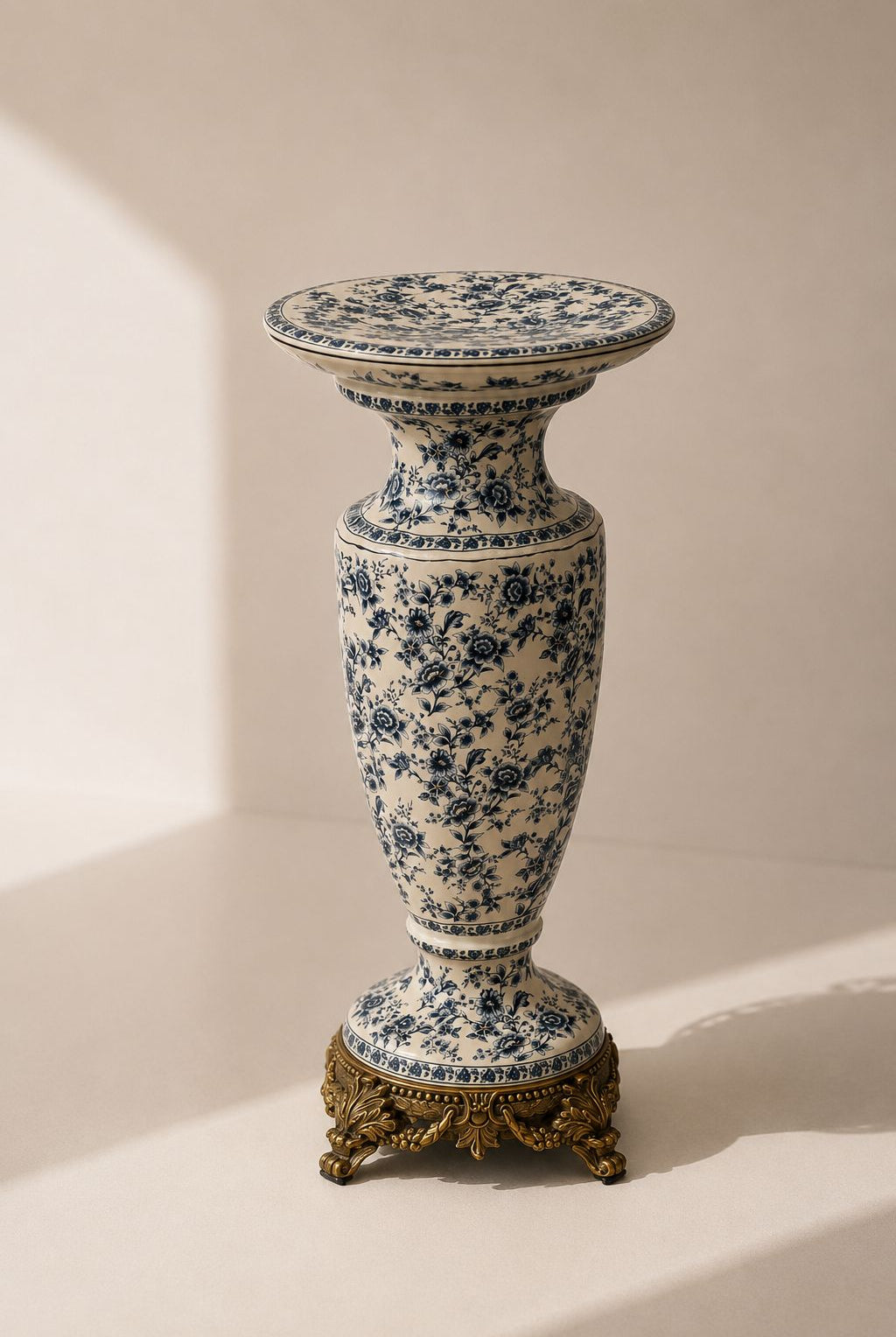 Zelvio Cream Blue Floral Ceramic Vase