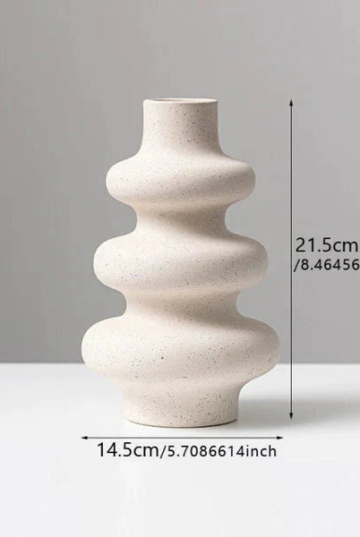 Curvy Ceramic Off-White Vase (3 Sizes)