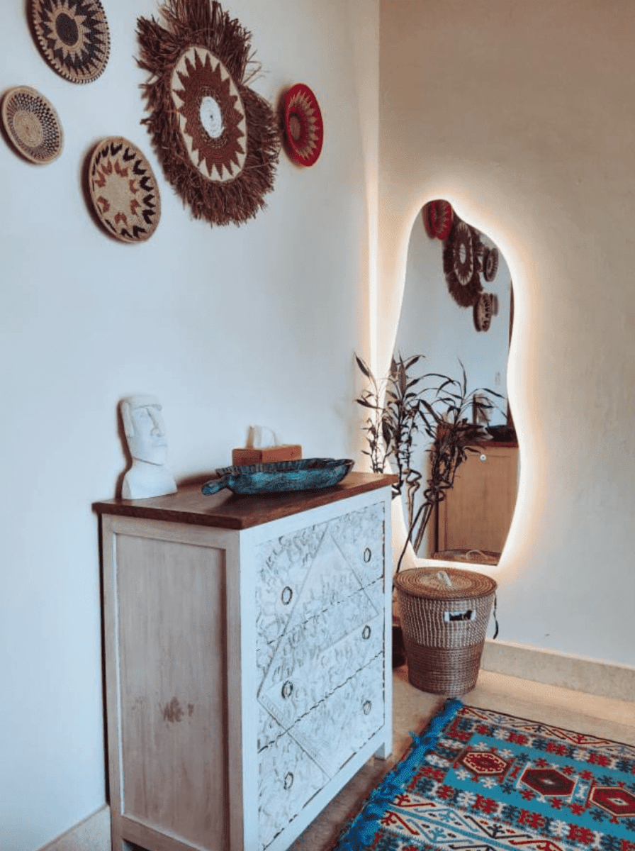 Evelyn Backlit Irregular Shape Mirror (4 Sizes) Mirrors Homekode 150x60 CM