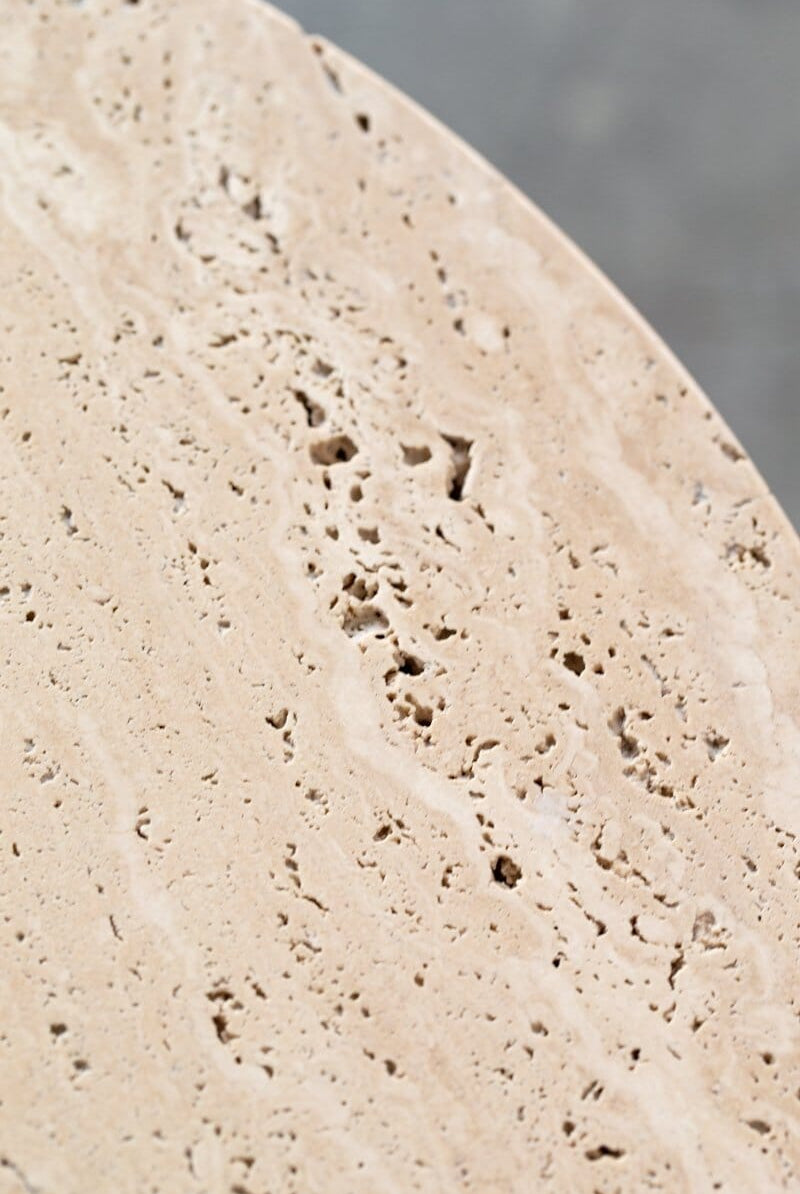 Milan Fluted Travertine Plinth with a Thick Round Top Homekode