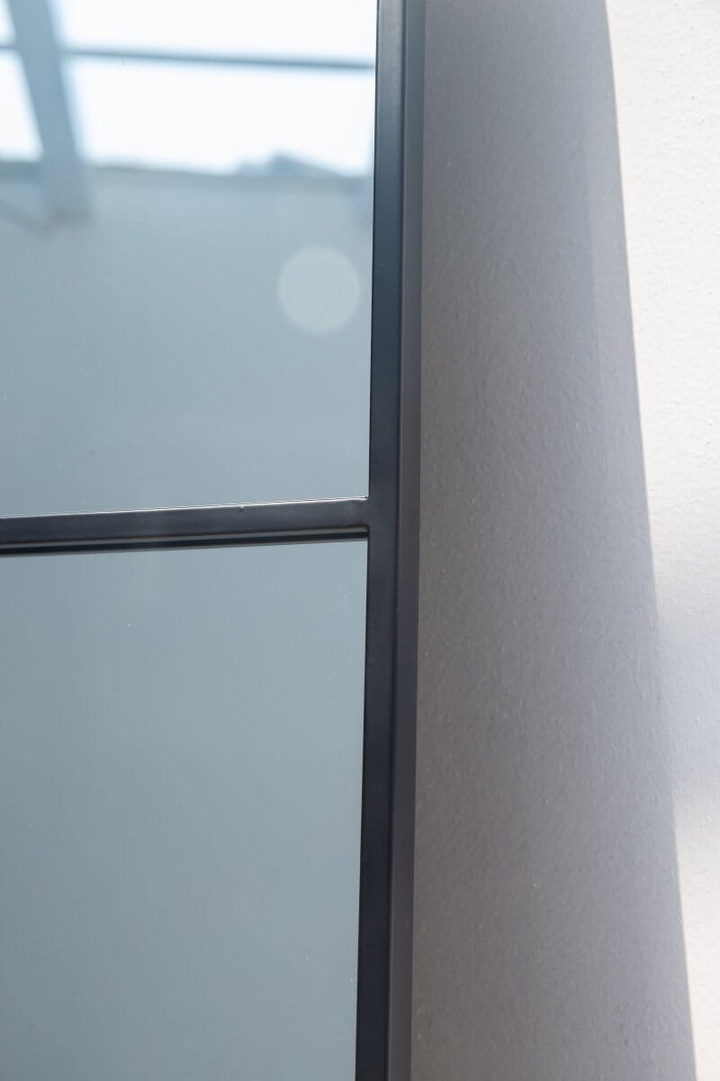 Astrid Console Black Industrial Window Wall Arch Mirror (120x80 CM) Mirrors Homekode