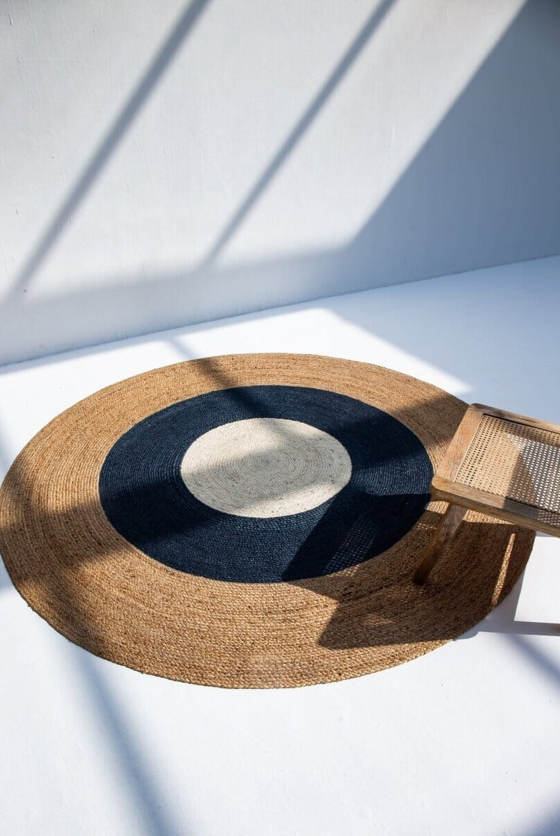 Maritime Tranquility - Braided Jute Round Rug (200 CM)