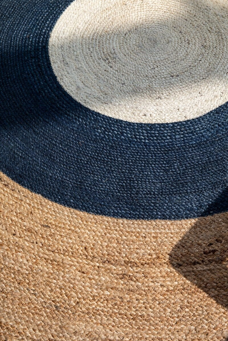 Maritime Tranquility - Braided Jute Round Rug (200 CM)