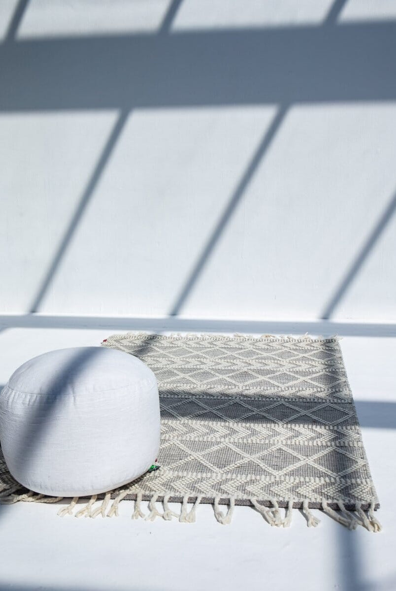 Serene Elegance - Natural White Woven Rug (5 Sizes)