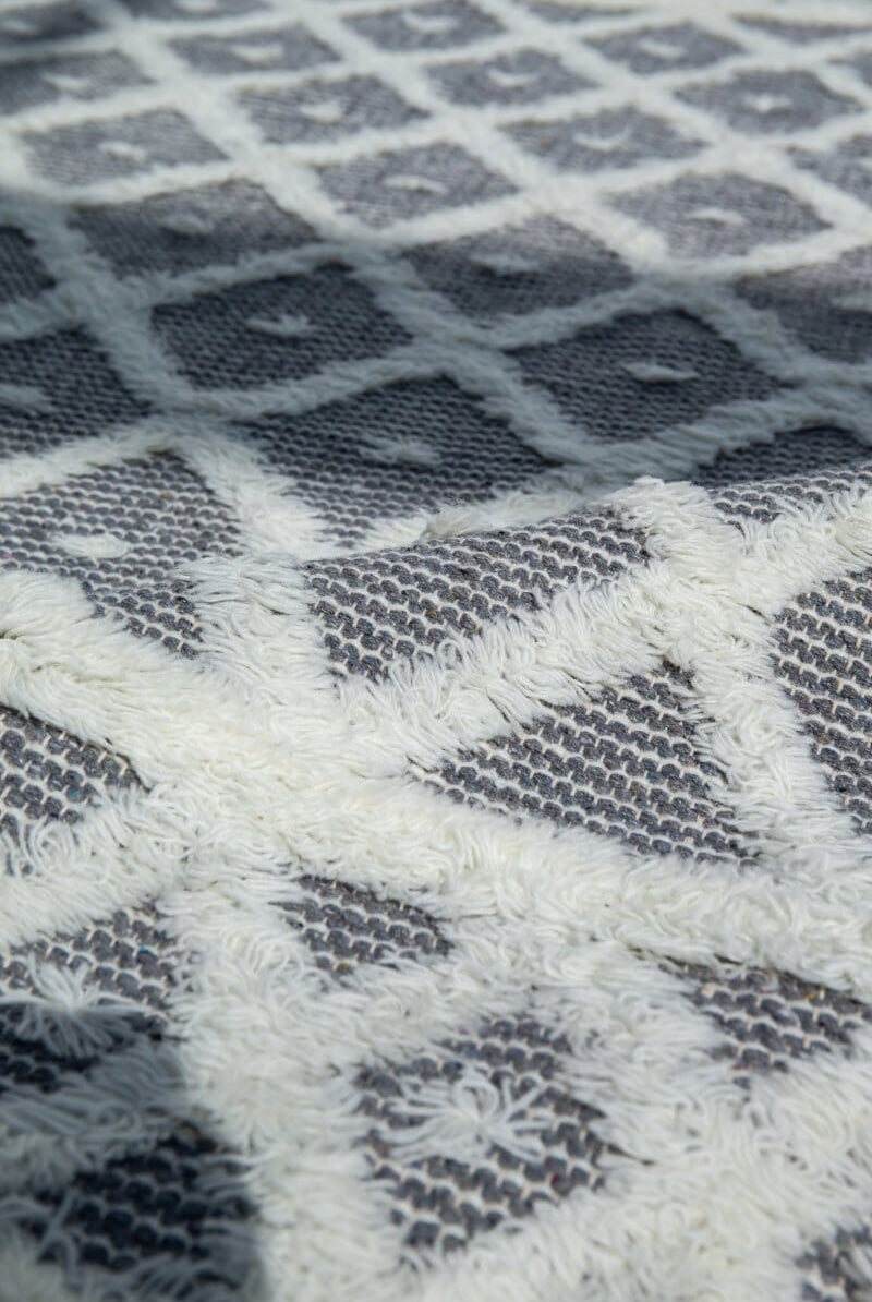 White Diamonds - Grey Woven Rug (6 Sizes)