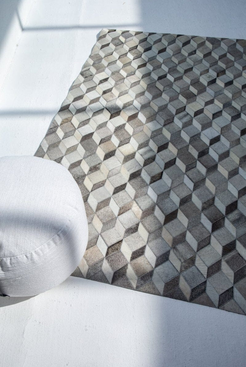 Chromatic Grey Horizon - Leather Rug (4 Sizes)