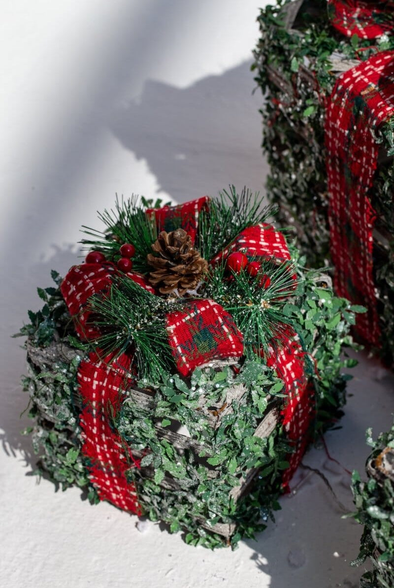 Set of 3 Light Up Green Present Boxes Homekode