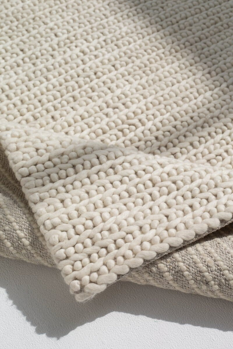 Off White Serenity - Woven Rug (5 Sizes)