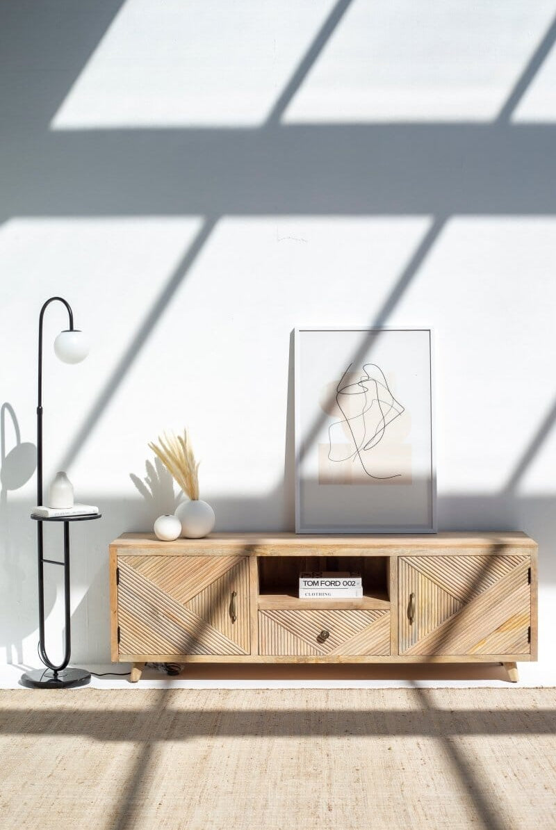 Everlie Wooden Media Unit