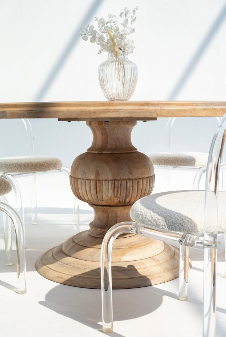 Giselle Wood Dining Table with Hourglass Leg (2 Sizes) Dining Tables Homekode