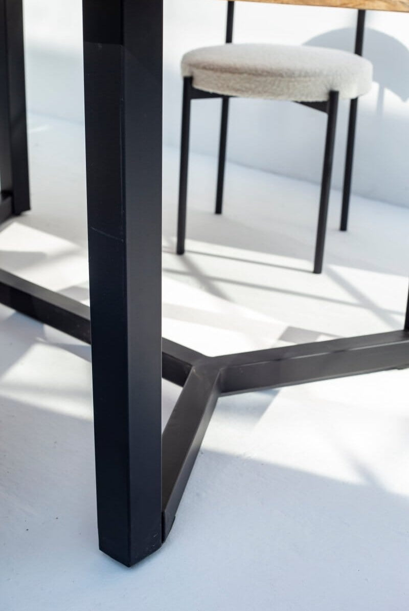 Hazel Oval Top Mango Wood Dining Table