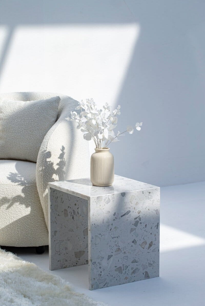 Estrella Marble U-Shape Side Table Side Table Homekode