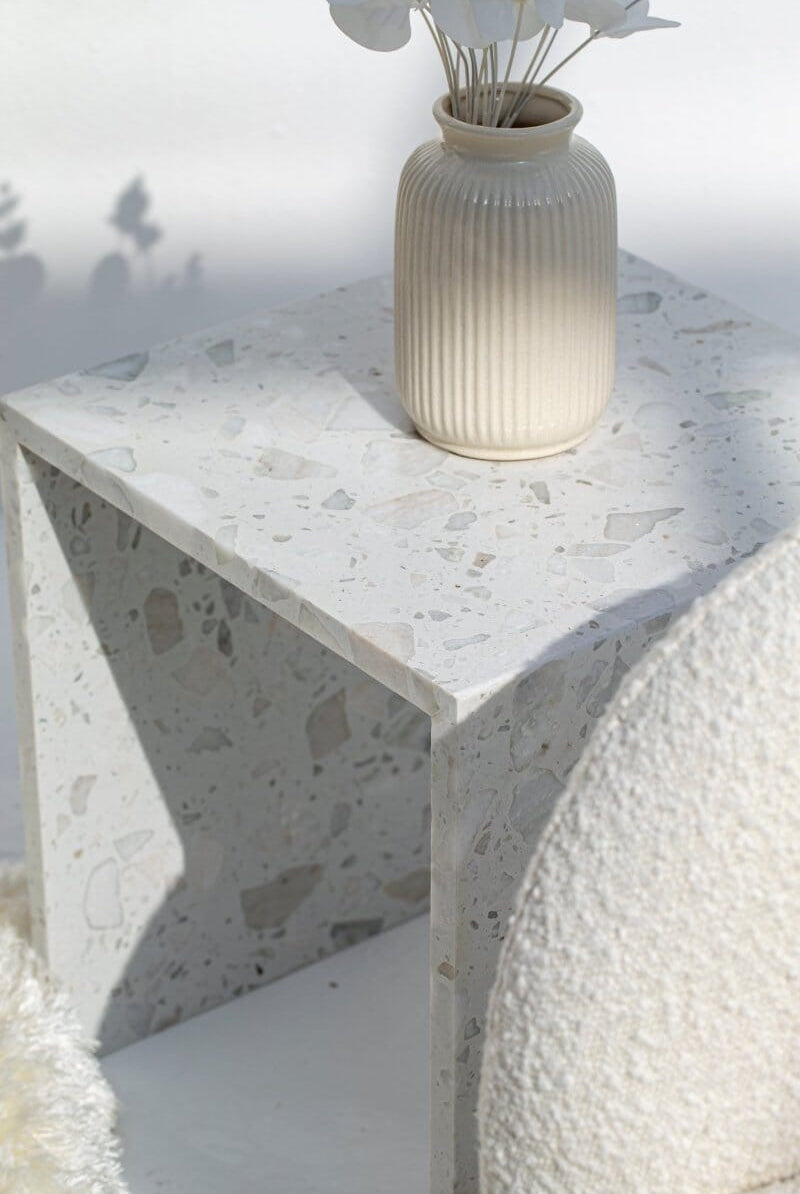 Estrella Marble U-Shape Side Table Side Table Homekode