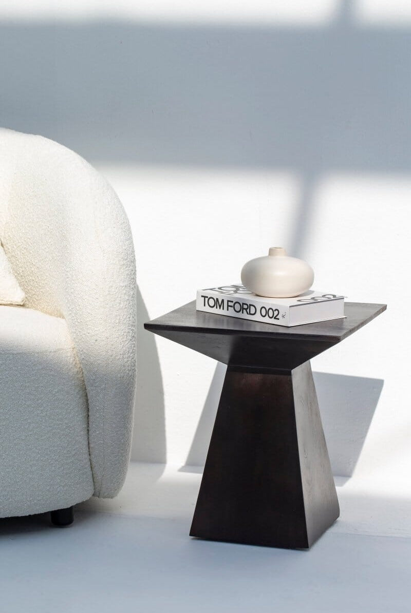 Vincent Black Side Table Side Table Homekode