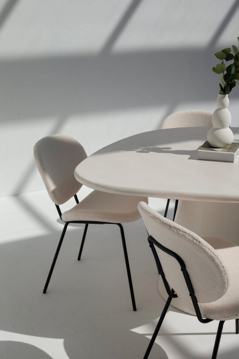 Abigail Off White Dining Table with Irregular Round Top Homekode