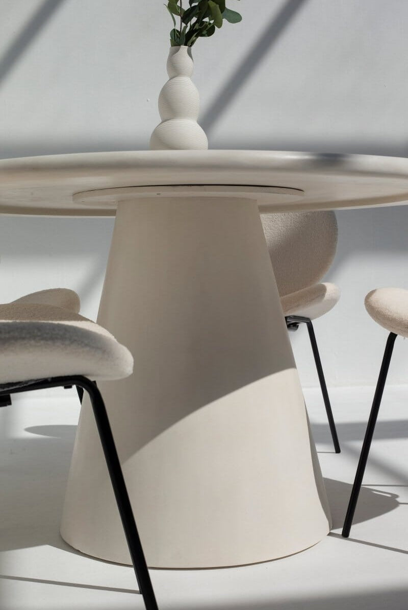 Abigail Off White Dining Table with Irregular Round Top Homekode