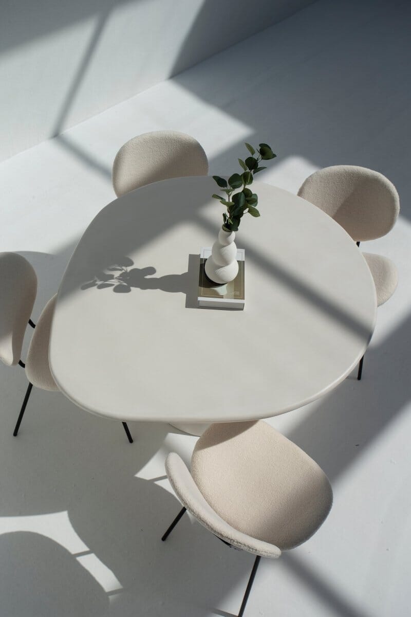 Abigail Off White Dining Table with Irregular Round Top Homekode