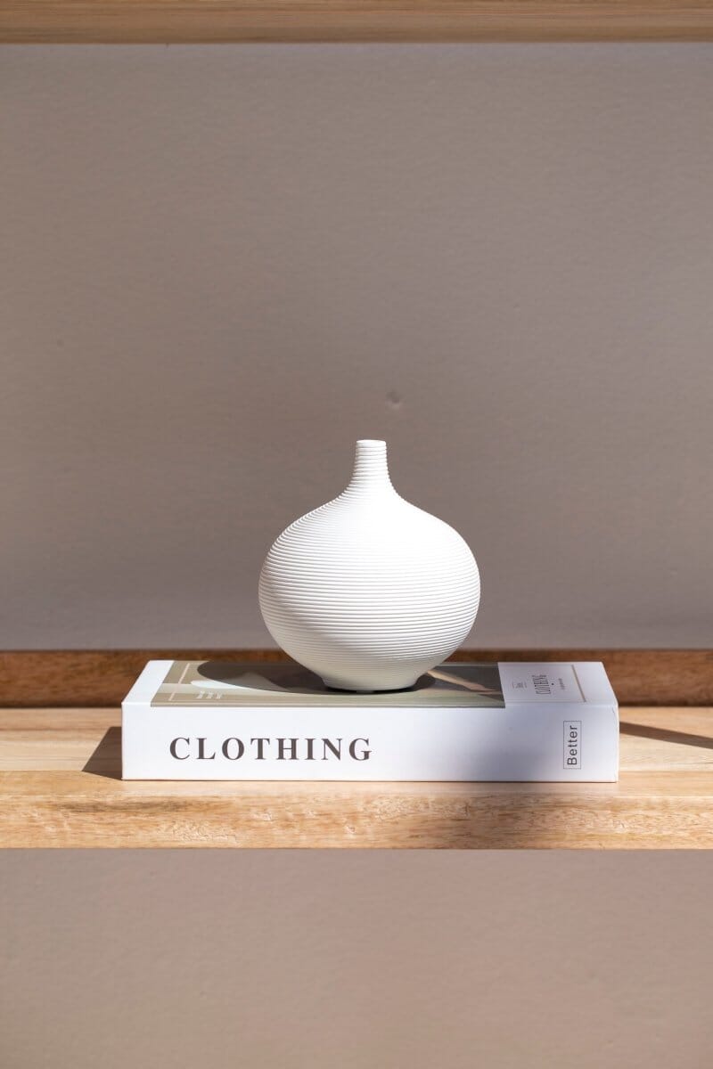 Minimalist Round Shape Ceic Vase (3 Sizes)