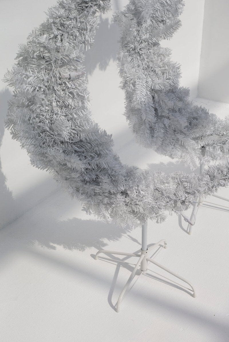 White Ramadan Crescent with LED IBE02