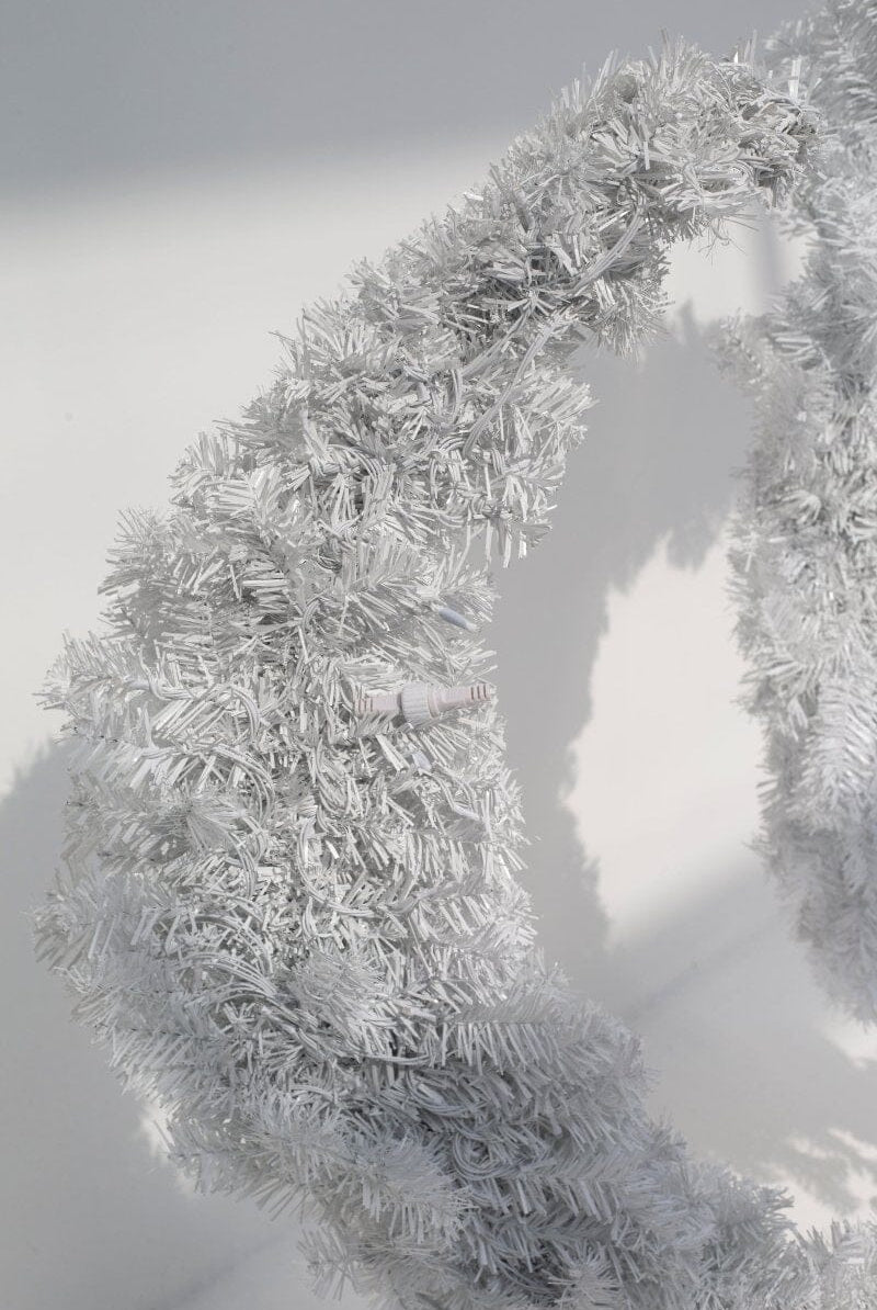 White Ramadan Crescent with LED IBE02