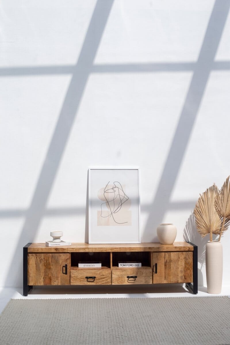 Ari Industrial Design Media Unit