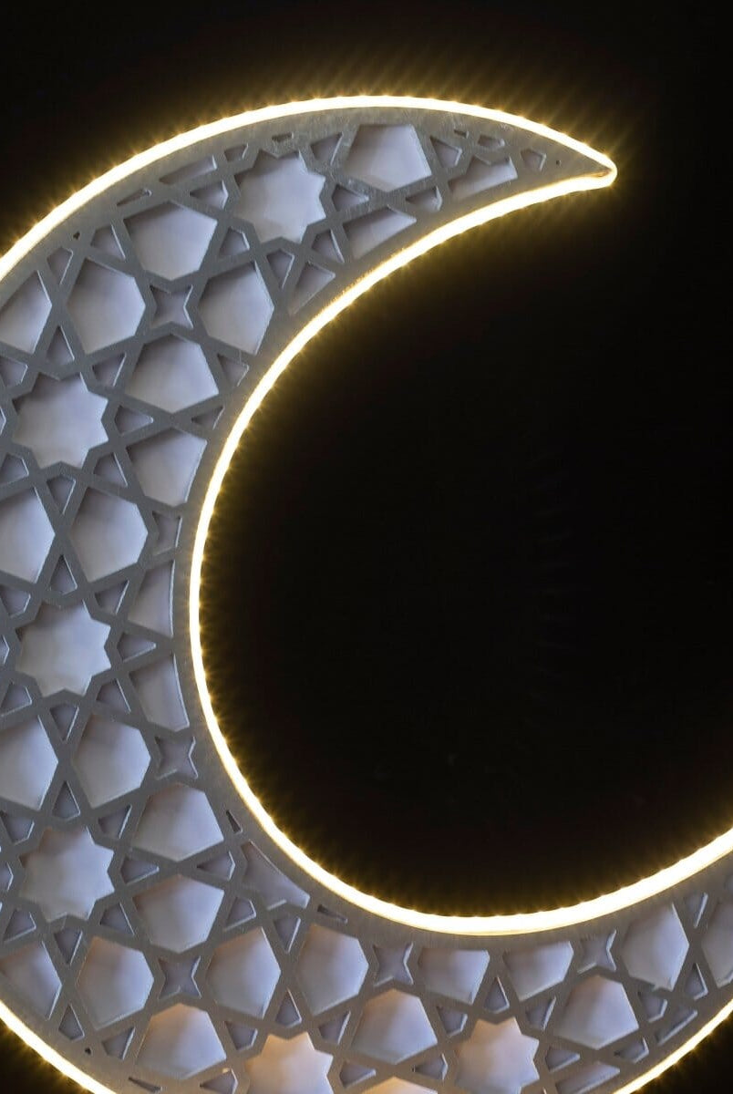 Silver Foam Crescent Moon with LED Homekode