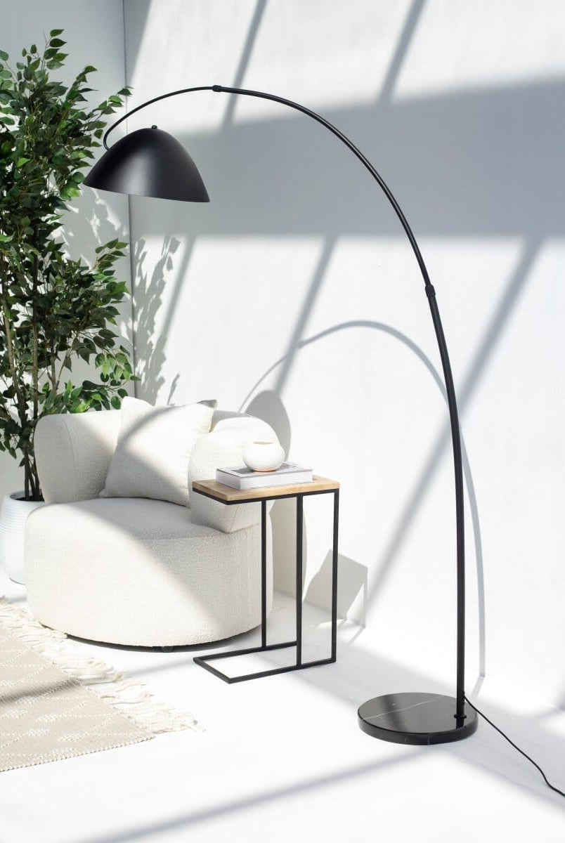 Curve Black Floor Lamp