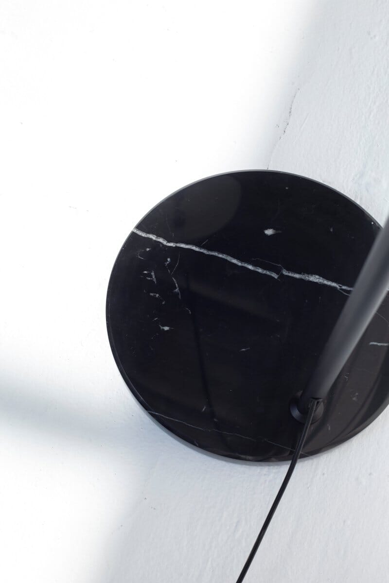 Curve Black Floor Lamp