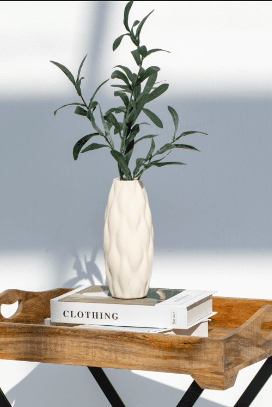 Geometric Light Beige Ceramic Vase (2 Sizes)