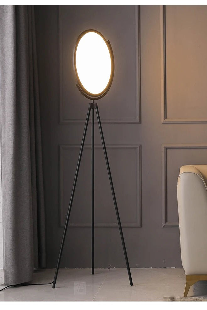 Black Tripod floor lamp Homekode