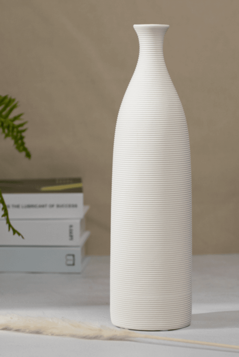 Long Nordic White Vase (4 Sizes)
