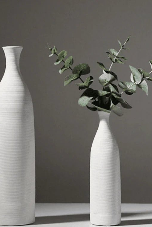 Long Nordic White Vase (4 Sizes)